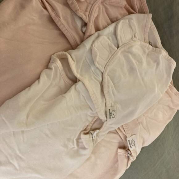 KeaBabies 3 Set Bundle Velcro Swaddles Sleep Sacks Pink (Baby, 0-3M) - Picture 4 of 4